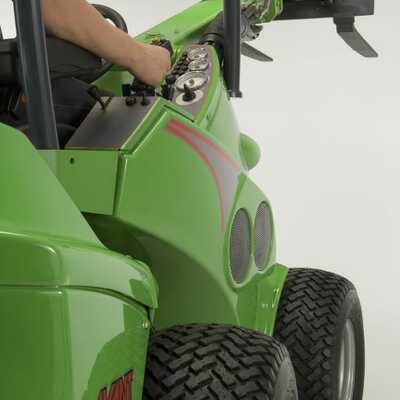 Koop een Avant 750 - Mini chargeuse articulée - Image #8