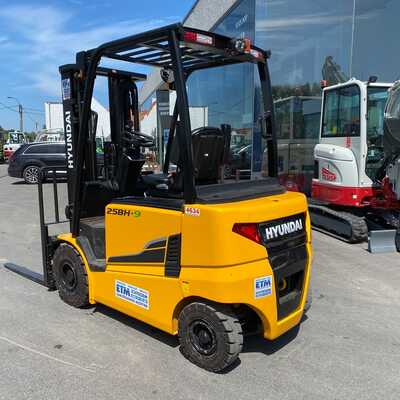 Koop een tweedehands Hyundai 25BH-9 - Heftruck - Image #5