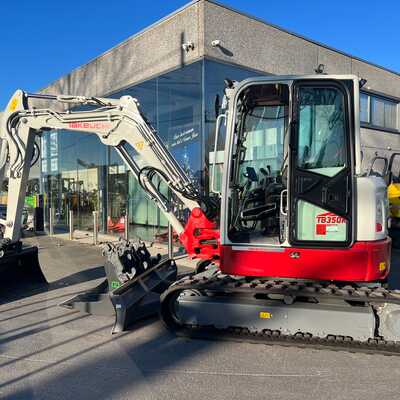Huur een Takeuchi TB350R - Graafmachine - Image #1