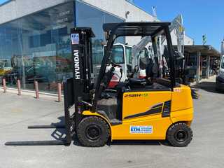 Hyundai 25BH-9 Tweedehand tweedehands te koop