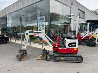Takeuchi TB210R Tweedehand tweedehands te koop
